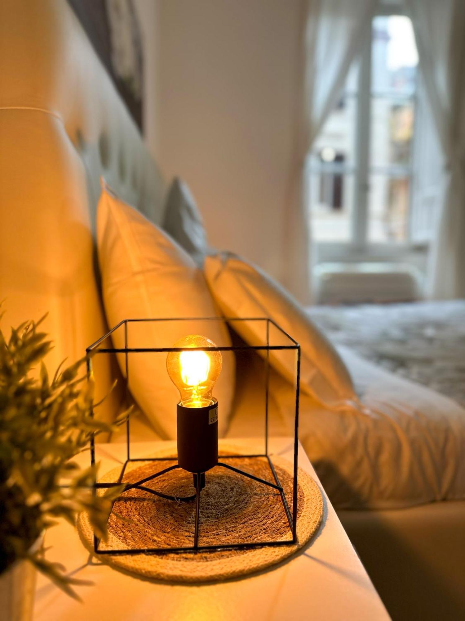 Apartamento By The Colosseum - White Chic Flats Roma