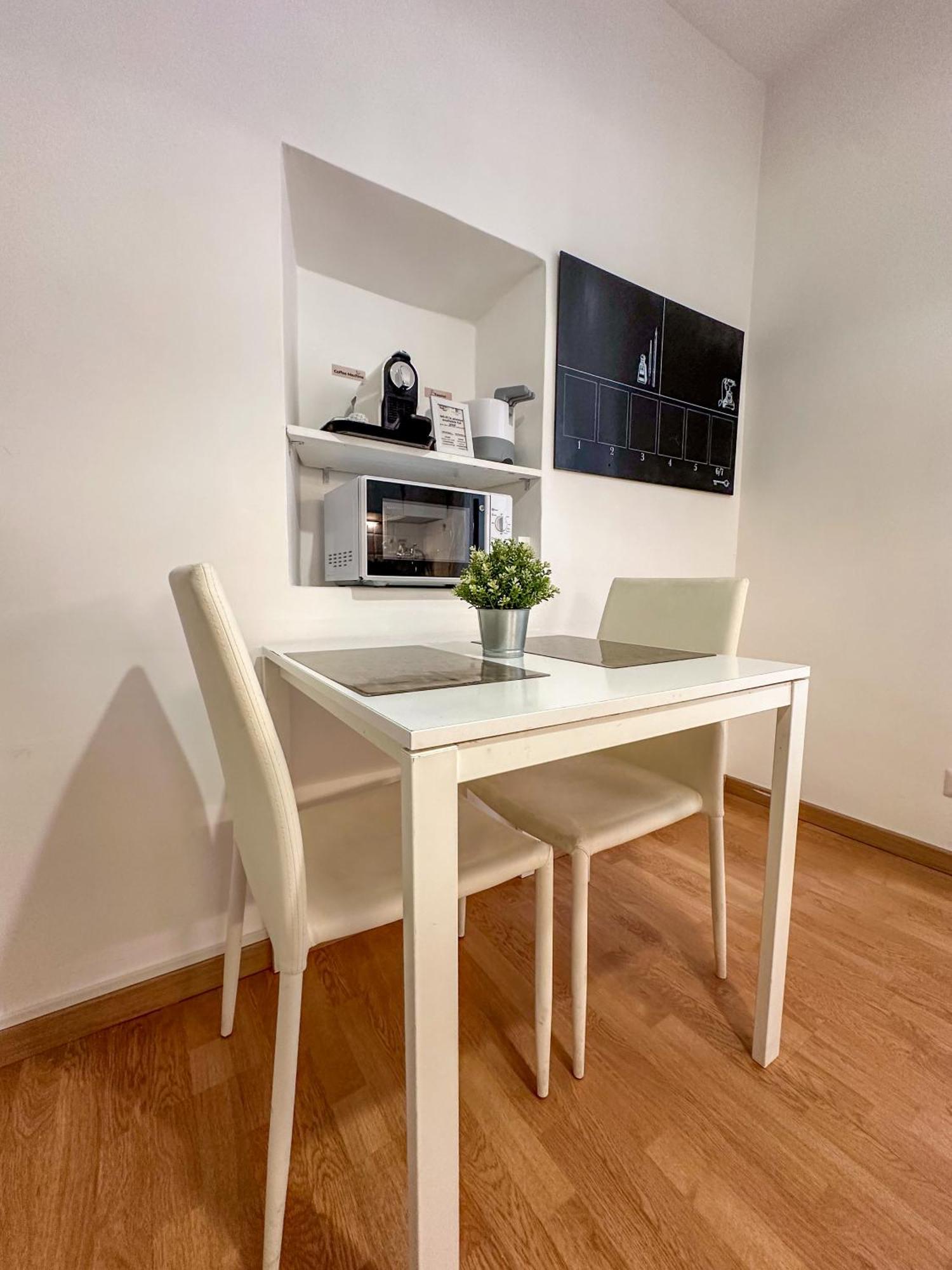 Apartamento By The Colosseum - White Chic Flats Roma